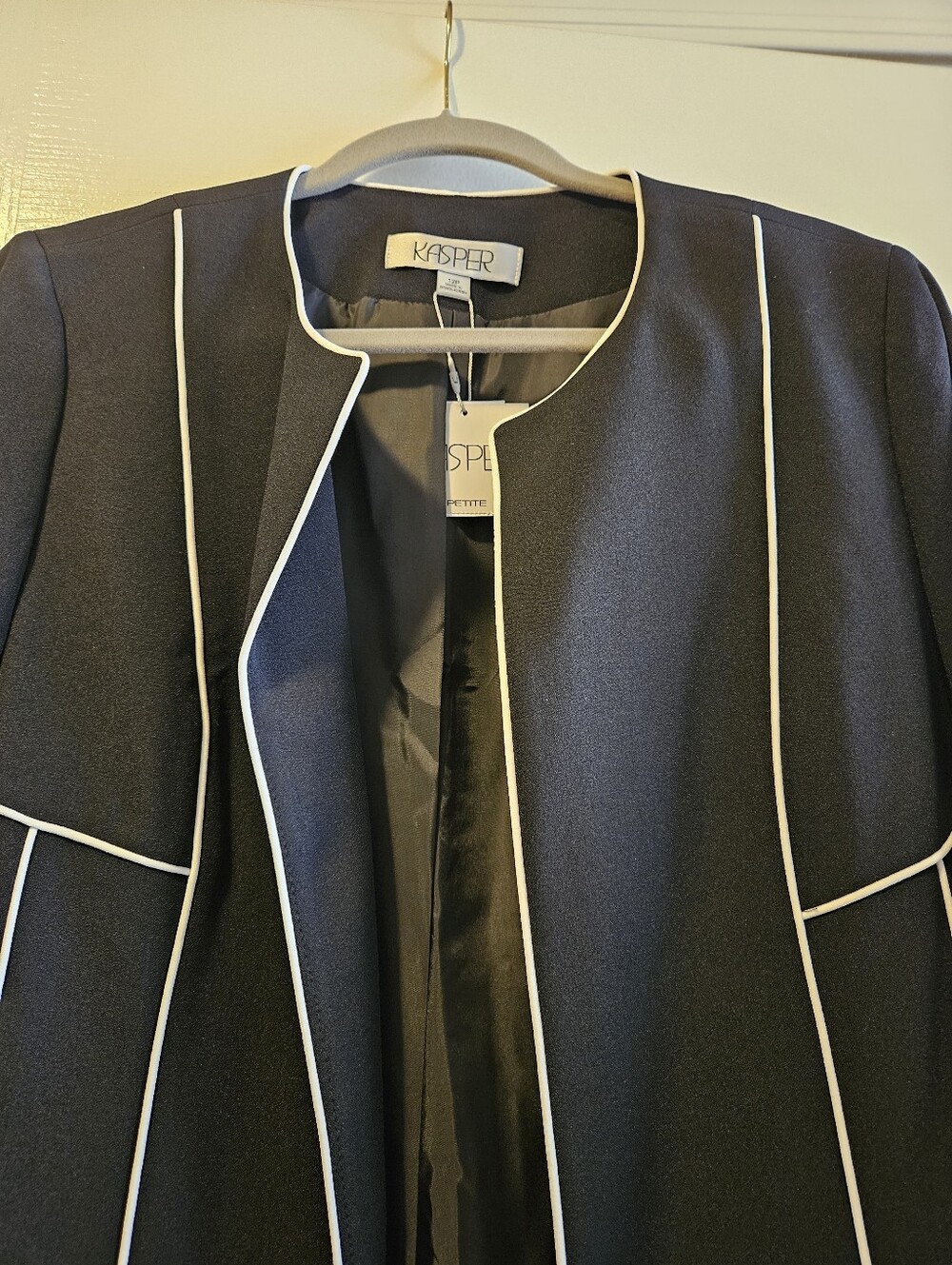 NWT ☆ Kasper Jacket, Size 12P, Brand NEW! - Picture 2 of 4